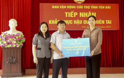 Chủ tịch Hội LHPN Việt Nam Hà Thị Nga thăm, động viên nhân dân vùng lũ Yên Bái