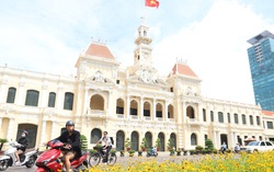 Chia sẻ với đồng bào miền Bắc, TPHCM giảm quy mô, tạm hoãn các lễ hội và sự kiện