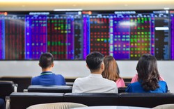 Chứng khoán tuần 30/9 - 4/10: Cổ phiếu ngành chứng khoán "đón sóng"