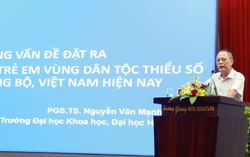 Nâng cao vai trò của già làng và "Hội đồng già làng" để giải quyết vấn đề của phụ nữ, trẻ em gái vùng dân tộc thiểu số