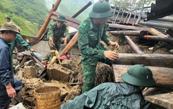 Hà Giang: Bộ đội Biên phòng túc trực 24/24h giúp người dân khắc phục hậu quả mưa lũ