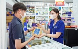 Từ 1/1/2025, người dân đã có thể dùng VNeID để mua thuốc trực tuyến từ FPT Long Châu