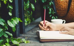 Khai bút đầu năm - tạo năng lượng cho sự khởi đầu tốt lành