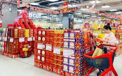 Thị trường dần sôi động, nhiều siêu thị mở cửa trong ngày mùng 2 Tết Ất Tỵ