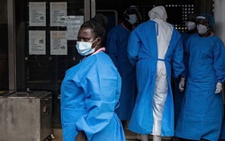 Uganda ghi nhận ca tử vong do mắc Ebola