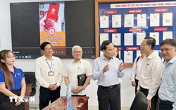 Bí thư Thành ủy TPHCM: Cần tạo động lực cho đội ngũ cán bộ