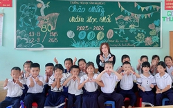 Chắp cánh ước mơ, gieo tri thức giữa trùng khơi biển đảo