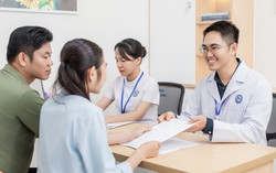 50 suất thăm khám miễn phí cho các cặp vợ chồng hiếm muộn