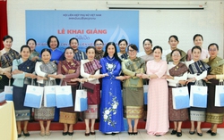 Khai giảng Lớp bồi dưỡng cán bộ Hội LHPN Lào năm 2025