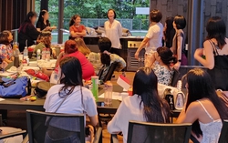 Singapore chữa lành tận gốc sang chấn tâm lý tuổi thơ cho trẻ em gái