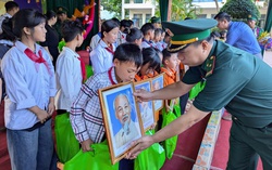 Điện Biên: Hơn 1.000 trẻ em vui Tết "Biên cương - Đêm hội trăng rằm"