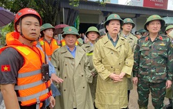 Phó Thủ tướng Mai Văn Chính chỉ đạo công tác khắc phục hậu quả thiên tai tại Tuyên Quang