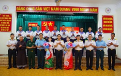 Chuỗi kỷ niệm Ngày 20/10 ấm tình quân dân keo sơn, kiên cường ở Trường Sa