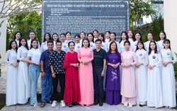 NSND Lan Hương cùng các thí sinh Hoa hậu trải nghiệm văn hóa Tây Bắc
