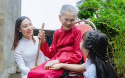 Những bức ảnh đoạt giải cuộc thi "Mỗi tà áo dài - Một câu chuyện đẹp"