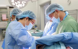 Cần Thơ: Kịp thời cứu sống sản phụ ngừng tim sau sinh