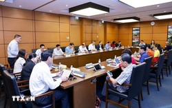 Kỳ họp thứ 10: Khuyến khích đầu tư, xã hội hóa hạ tầng hàng không