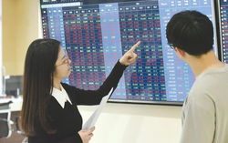 Chứng khoán Việt Nam được nâng hạng: Cơ hội dòng vốn tỷ đô và phép thử bản lĩnh nhà đầu tư