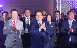 Thủ tướng dự đối thoại cấp cao tại Hội nghị Thượng đỉnh Kinh doanh-đầu tư ASEAN