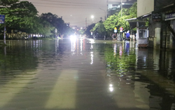 Học sinh toàn thành phố Huế nghỉ học ngày 27/10 do mưa lớn