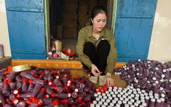 Hương vị biển từ giọt mắm quê tạo việc làm cho phụ nữ Nghĩa Lâm