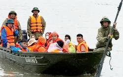 Tổng Bí thư Tô Lâm gửi Thư thăm hỏi, động viên đồng bào, cán bộ, chiến sỹ đang ứng phó, khắc phục hậu quả thiên tai