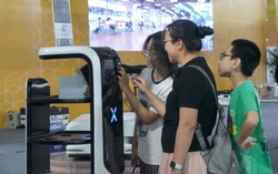 Hàng loạt sản phẩm công nghệ hiện đại xuất hiện tại Hội chợ Mùa Thu 2025 