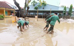 Thông báo Kết luận của Bộ Chính trị về khắc phục hậu quả bão số 12 và mưa, lũ