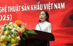 50 năm đổi mới của nghệ thuật sân khấu Việt Nam