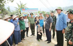 Phó Thủ tướng Trần Hồng Hà kiểm tra công tác khắc phục hậu quả bão số 10, chuẩn bị ứng phó với bão số 11 tại tỉnh Lào Cai