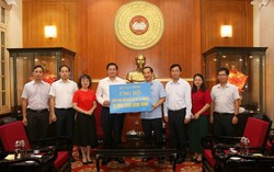 Bộ Tài chính ủng hộ 3,9 tỷ đồng gửi tới đồng bào các tỉnh, thành phố khắc phục hậu quả bão số 10
