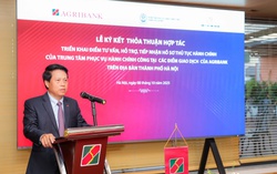 Agribank hợp táchỗ trợ người dân thực hiện dịch vụ công tại điểm giao dịch của ngân hàng