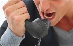 Nhật Bản: Lần đầu tiên một tỉnh dự kiến xử phạt khách hàng nếu xúc phạm người phục vụ