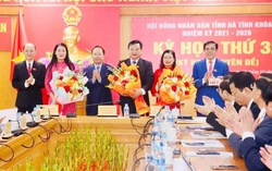 Phê chuẩn kết quả bầu, miễn nhiệm chức vụ Phó Chủ tịch UBND tỉnh Hà Tĩnh