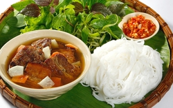 Hàng trăm món ngon quy tụ tại “Ngày hội sợi gạo Việt” lần đầu tiên ở TPHCM