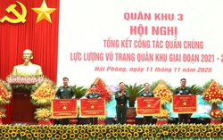 Phụ nữ Quân khu 3 cùng các tổ chức quần chúng xây dựng lực lượng vũ trang vững mạnh, toàn diện
