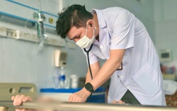 Sốt mò dễ nhầm với cúm, chẩn đoán muộn có thể nguy hiểm tính mạng