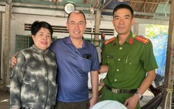 Công an phường hỗ trợ người Pháp gốc Việt tìm người thân sau 13 năm mất liên lạc