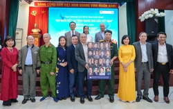 Giới thiệu di ảnh chân dung những vị lãnh đạo đầu tiên của Mặt trận Dân tộc Thống nhất Việt Nam