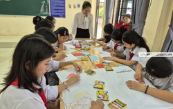 Bảo vệ con bằng tình yêu và sự thấu hiểu trong thời đại số