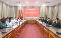 Báo Đại đoàn kết và Bộ đội Biên phòng tỉnh Đắk Lắk mang yêu thương tới bà con vùng biên