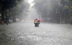 Bão Kalmaegi tăng cấp, hướng về khu vực giữa Biển Đông