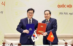 Chủ tịch Quốc hội Trần Thanh Mẫn hội đàm với Chủ tịch Quốc hội Hàn Quốc