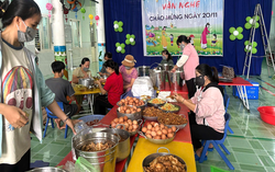 Ngày 20/11 đặc biệt nơi rốn lũ