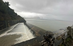 Khánh Hòa bác bỏ thông tin “vỡ đập” lan truyền trên mạng xã hội 