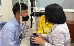 Nguy cơ mất thị lực vĩnh viễn vì chủ quan với chấn thương mắt