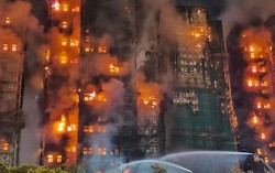 Vụ cháy chung cư ở Hong Kong: Chưa có thông tin về nạn nhân là người Việt Nam