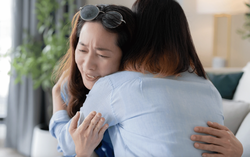 Người phụ nữ 51 tuổi mất trắng 32 tỷ vì “tình yêu ông trời bù đắp”