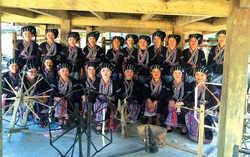 Lai Châu: Phụ nữ dân tộc Lự tham gia OCOP với sản phẩm văn hóa truyền thống