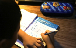 Khó khả thi việc xử phạt tới 10 triệu đồng với hành vi ép con học tập quá sức